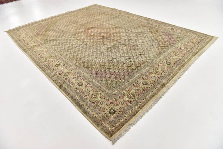 Detail image of 9' 10 x 12' 10 Hand Knotted Tabriz Persian Rug