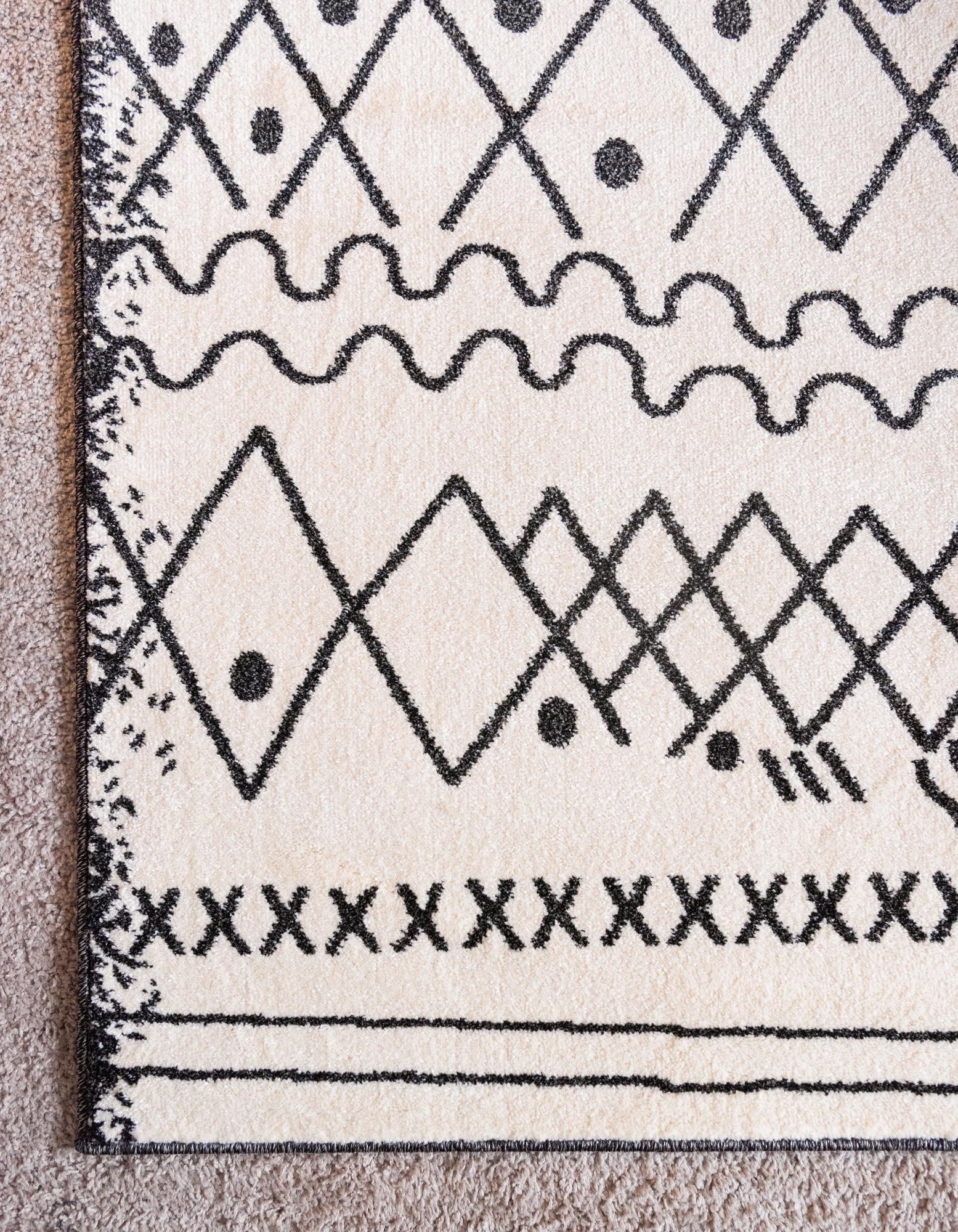 7' x 10' Tangier Rug