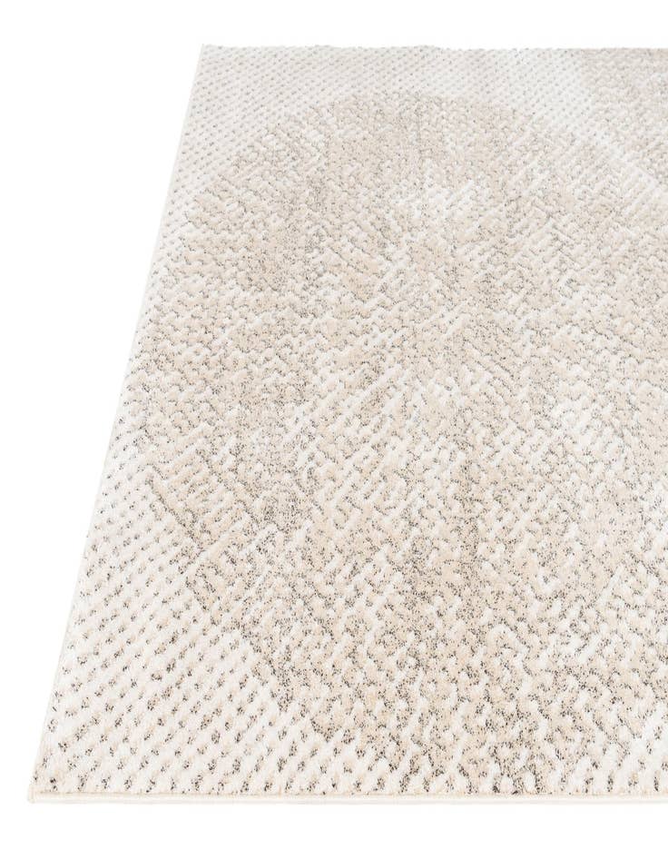 Detail image of 5' 2 x 7' 4 Theia Rug