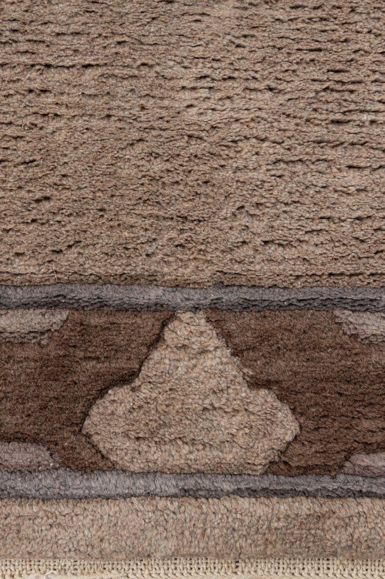 4' 3 x 6' 1 Hand Knotted Tibet Wool Rug