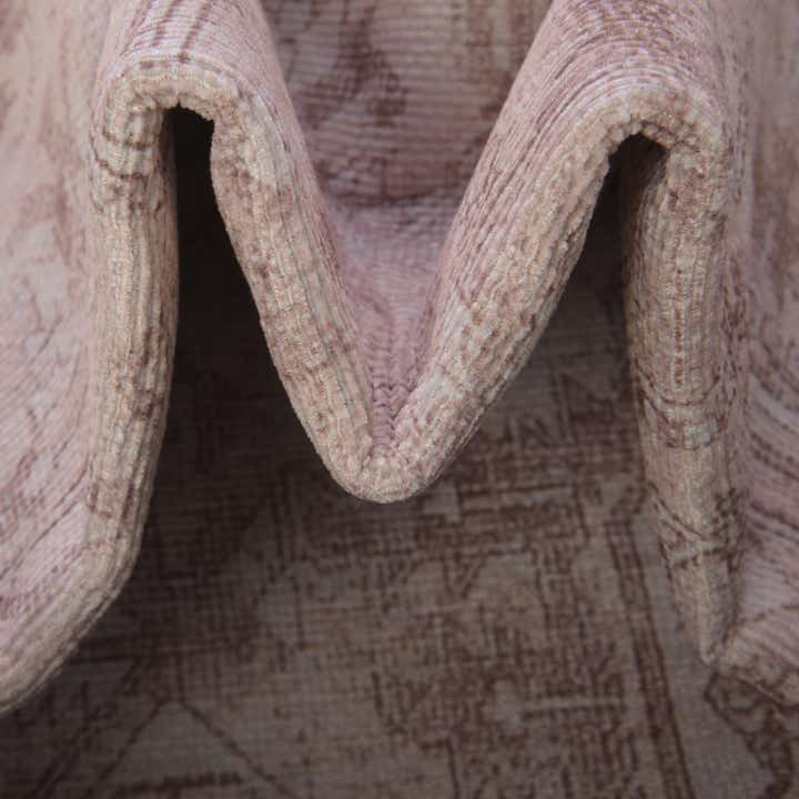 8' 4 x 12' Washable Timeless Rug