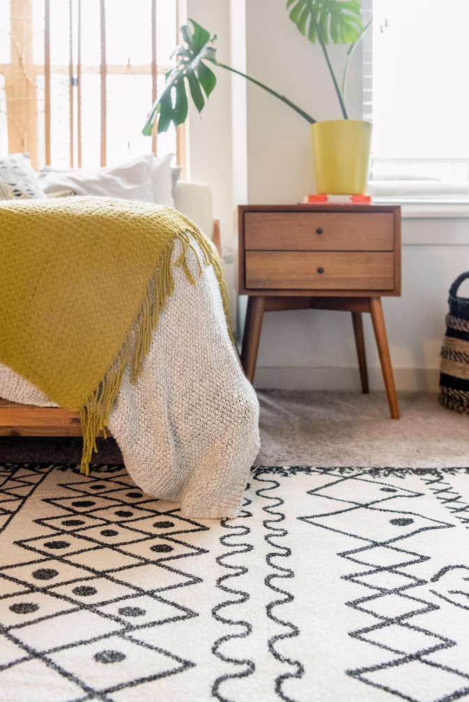 2' x 3' Titania Rug