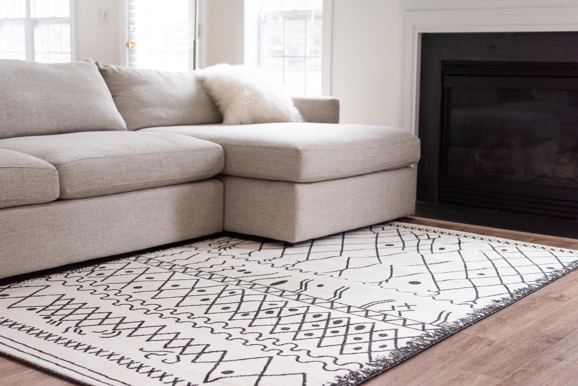 7' x 10' Titania Rug