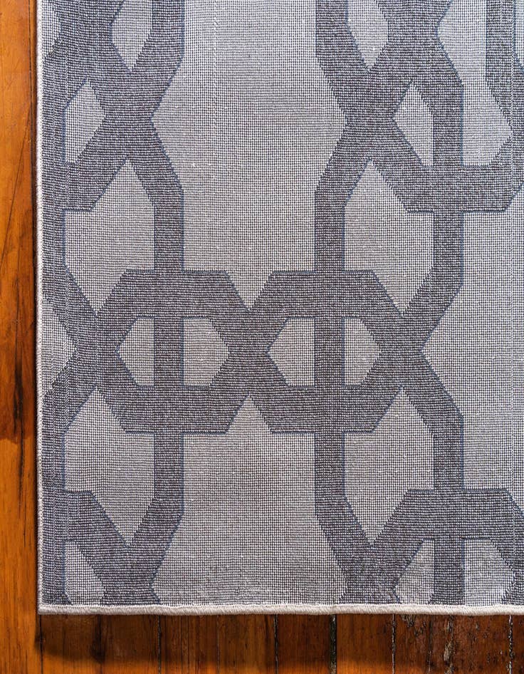Detail image of 3' 3 x 5' 3 Trellis Rug