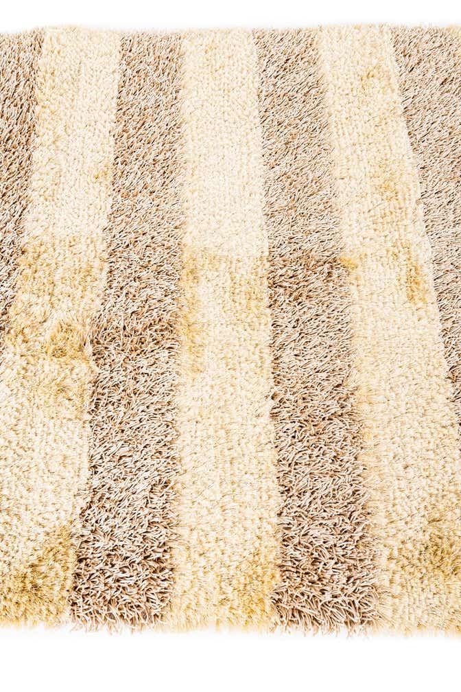 5' x 6' 8 Hand Knotted Two-Tone Shag Rug