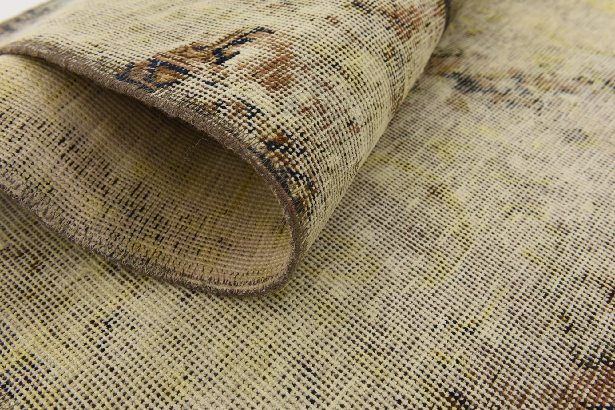 2' 9 x 4' 7 Hand Knotted Ultra Vintage Persian Wool Rug