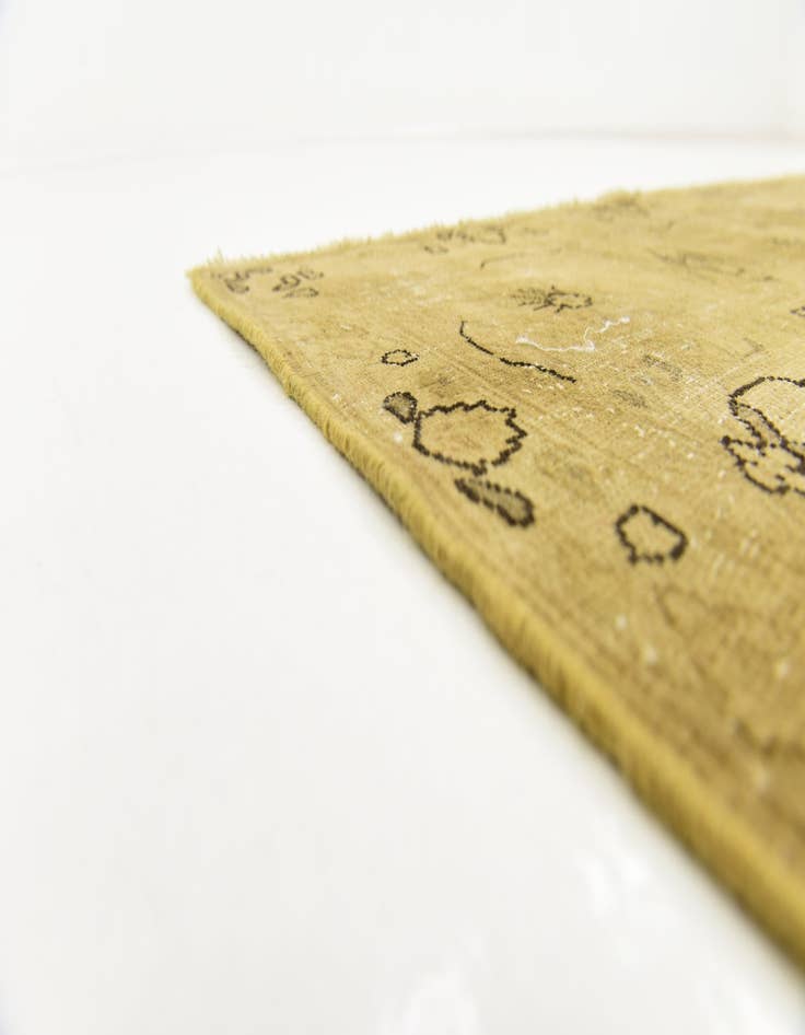 Detail image of 6' 10 x 9' 9 Hand Knotted Ultra Vintage Persian Wool Rug