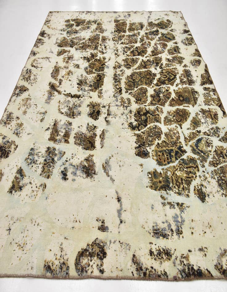 Detail image of 9' 4 x 11'  Hand Knotted Ultra Vintage Persian Wool Rug