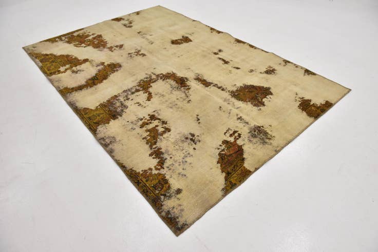 Detail image of 6' x 9' Hand Knotted Ultra Vintage Persian Wool Rug