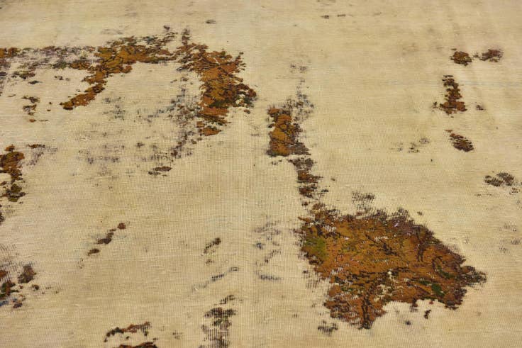 Detail image of 6' x 9' Hand Knotted Ultra Vintage Persian Wool Rug