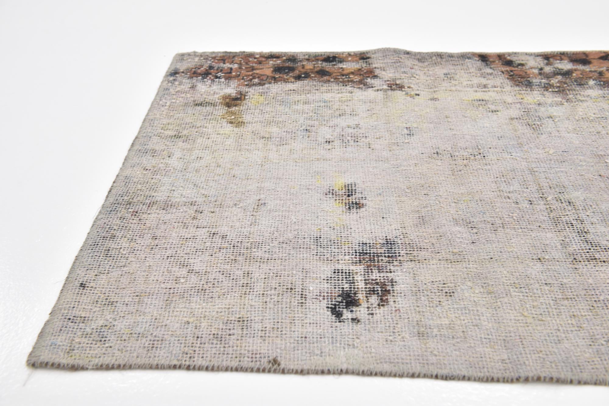 2' 8 x 5' Hand Knotted Ultra Vintage Persian Wool Rug
