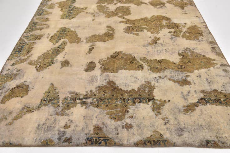 Detail image of 6' 6 x 9' 6 Hand Knotted Ultra Vintage Persian Wool Rug