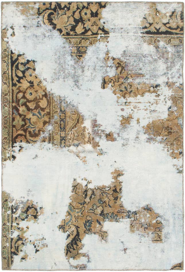 Detail image of 4' x 5' 8 Hand Knotted Ultra Vintage Persian Wool Rug