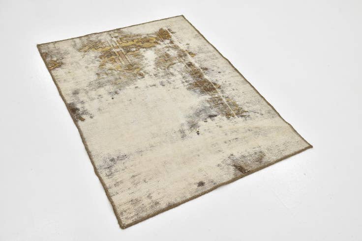 Detail image of 2' 10 x 3' 9 Hand Knotted Ultra Vintage Persian Wool Rug