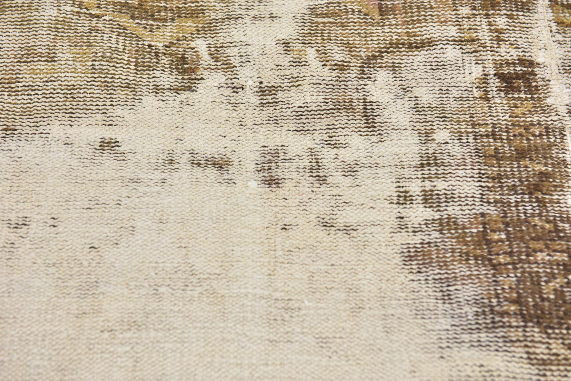 2' 10 x 3' 9 Hand Knotted Ultra Vintage Persian Wool Rug