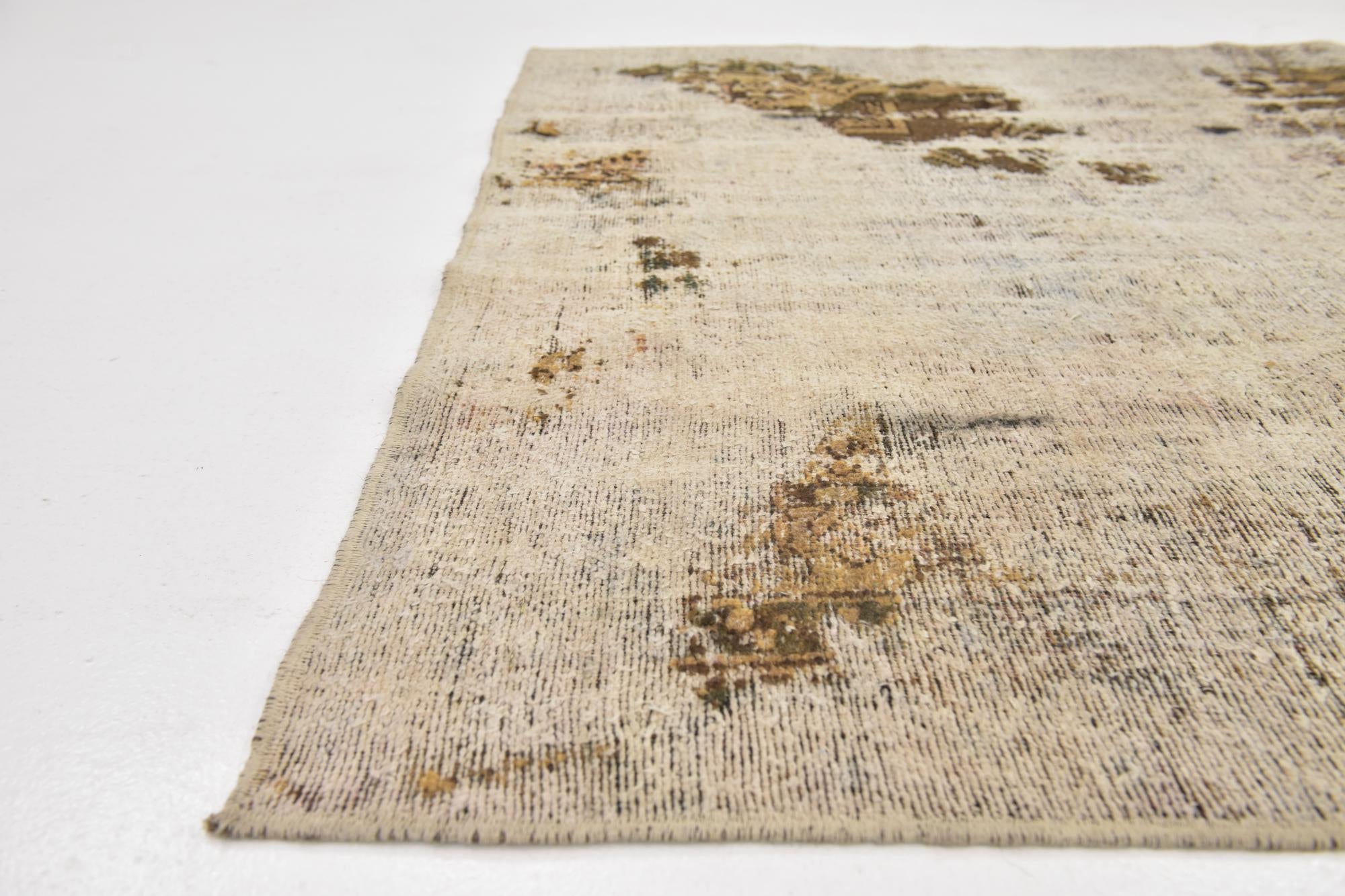4' 9 x 8' 10 Hand Knotted Ultra Vintage Persian Wool Rug