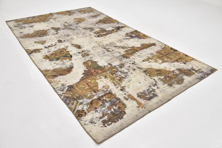 Detail image of 5' 10 x 9' 10 Hand Knotted Ultra Vintage Persian Wool Rug