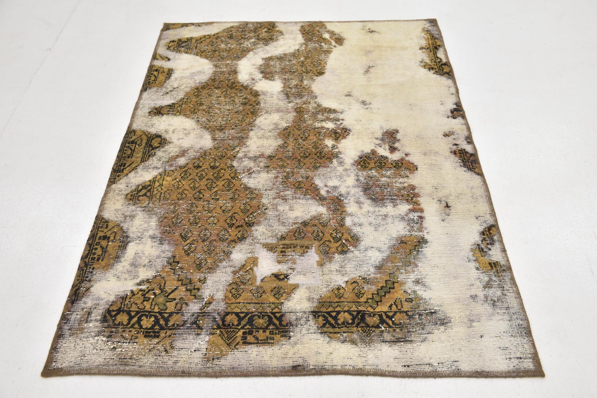 4' x 5' 5 Hand Knotted Ultra Vintage Persian Wool Rug