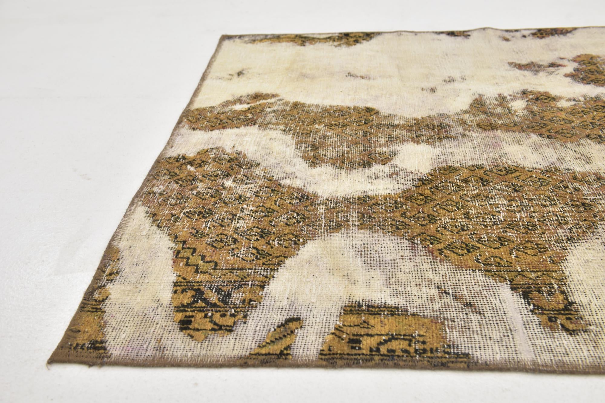 4' x 5' 5 Hand Knotted Ultra Vintage Persian Wool Rug