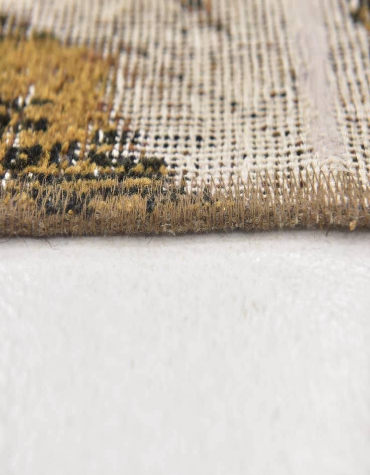 Detail image of 4' x 5' 5  Hand Knotted Ultra Vintage Persian Wool Rug