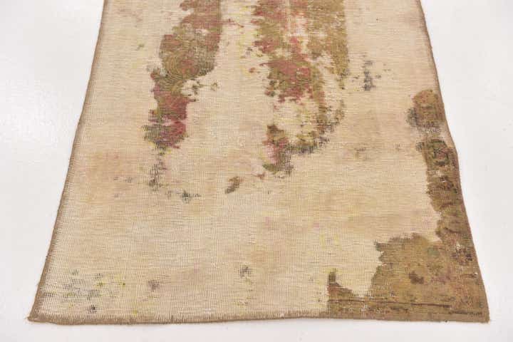 2' 8 x 5' Hand Knotted Ultra Vintage Persian Wool Rug