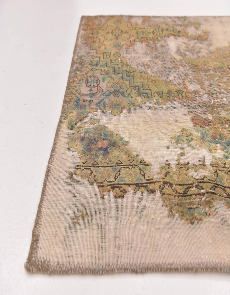 Detail image of 3' x 4' 8  Hand Knotted Ultra Vintage Persian Wool Rug