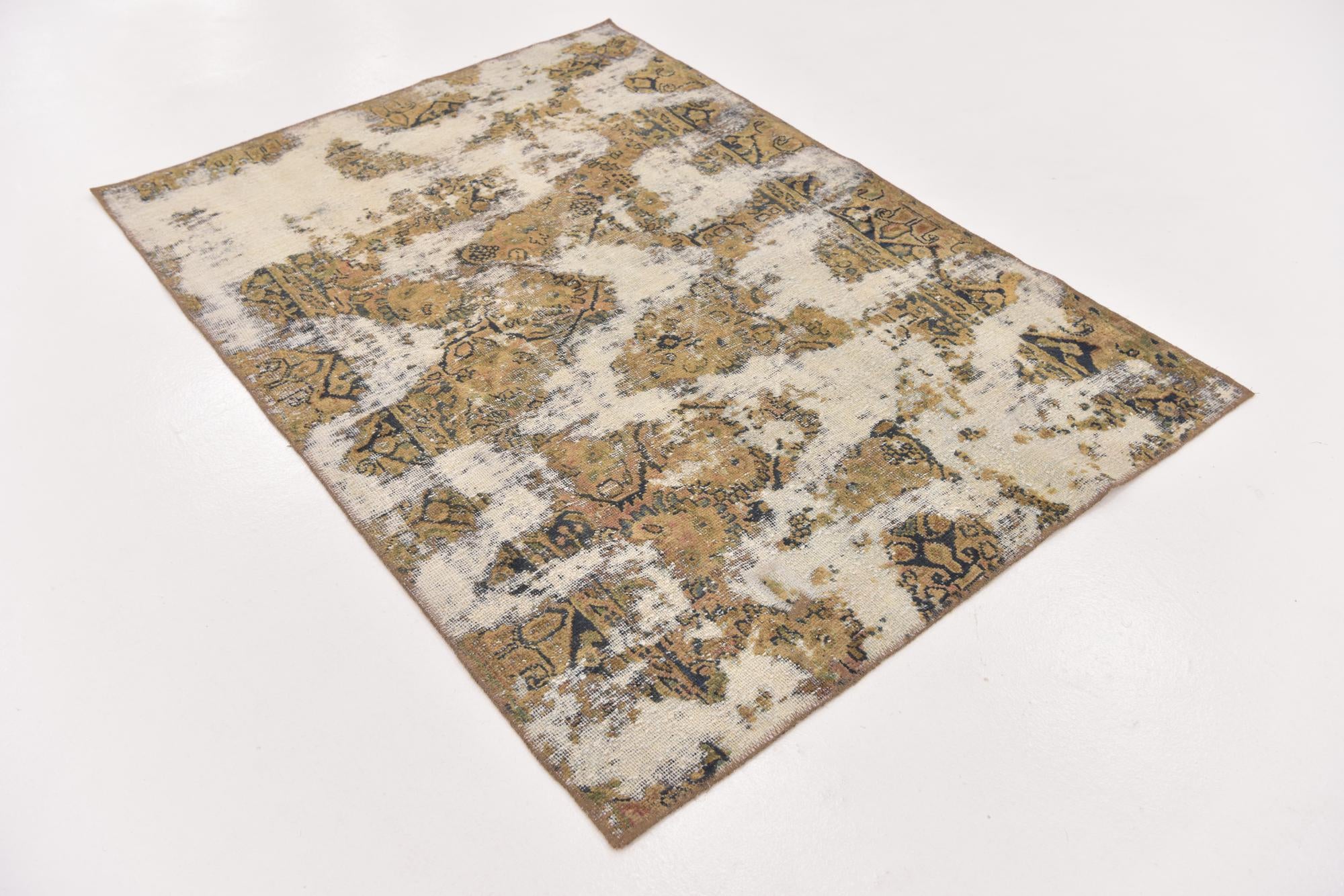 4' x 5' 6 Hand Knotted Ultra Vintage Persian Wool Rug