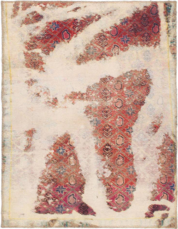 Detail image of 3' x 4' 6 Hand Knotted Ultra Vintage Persian Wool Rug