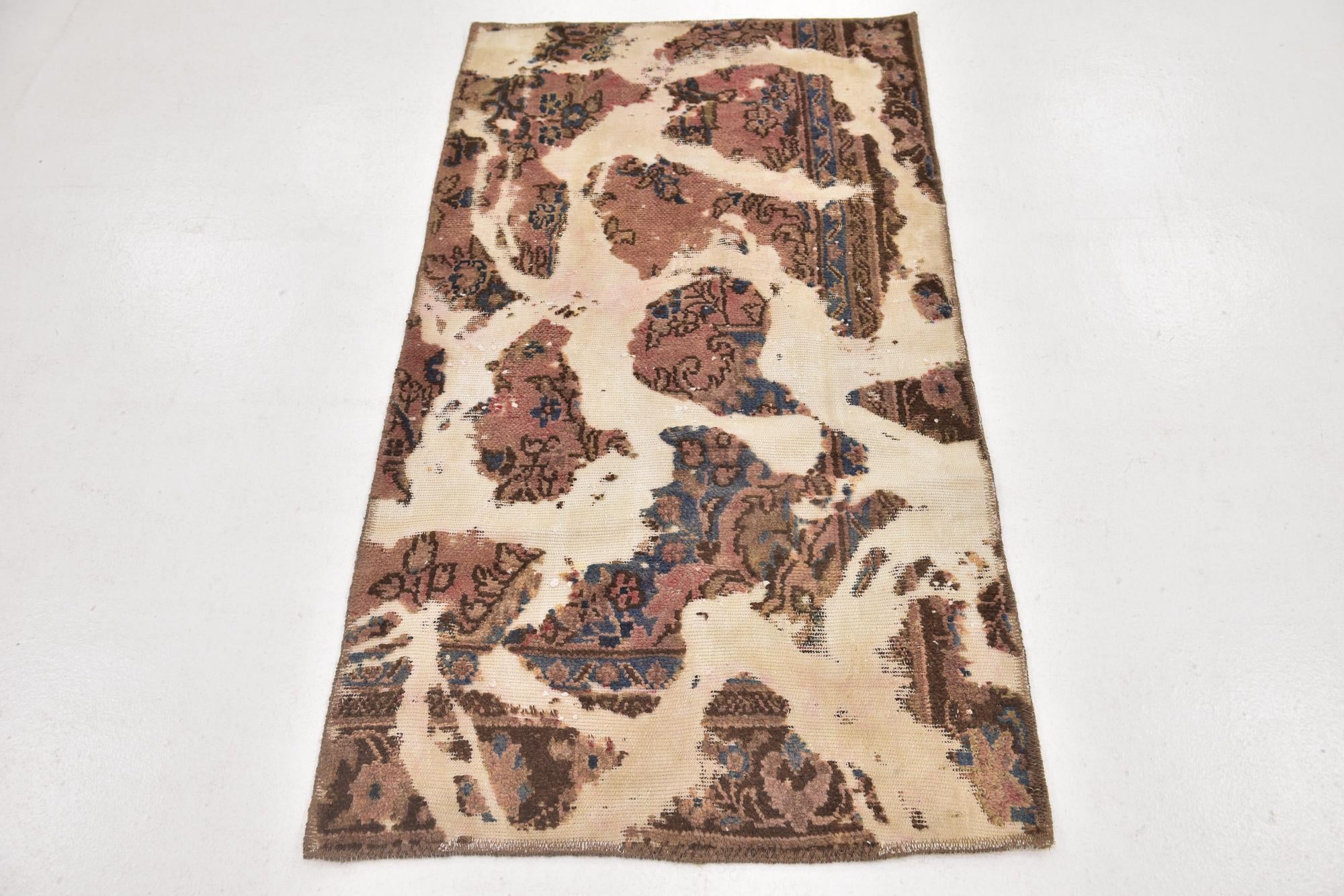 2' 8 x 4' 9 Hand Knotted Ultra Vintage Persian Wool Rug