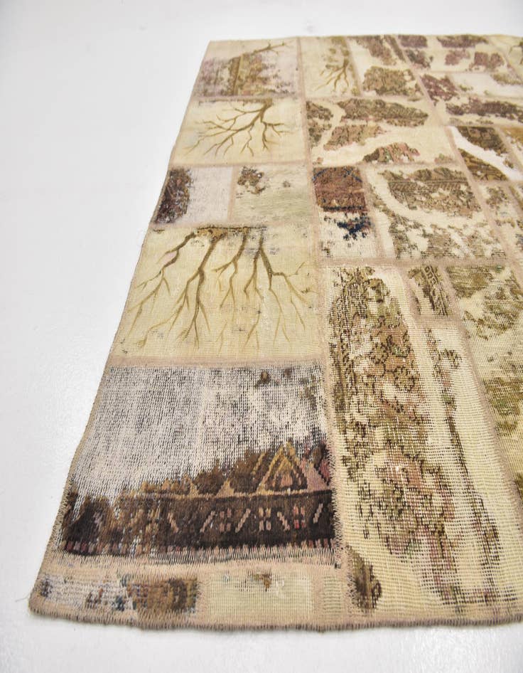 Detail image of 5' 4 x 7' 8  Hand Knotted Ultra Vintage Persian Wool Rug