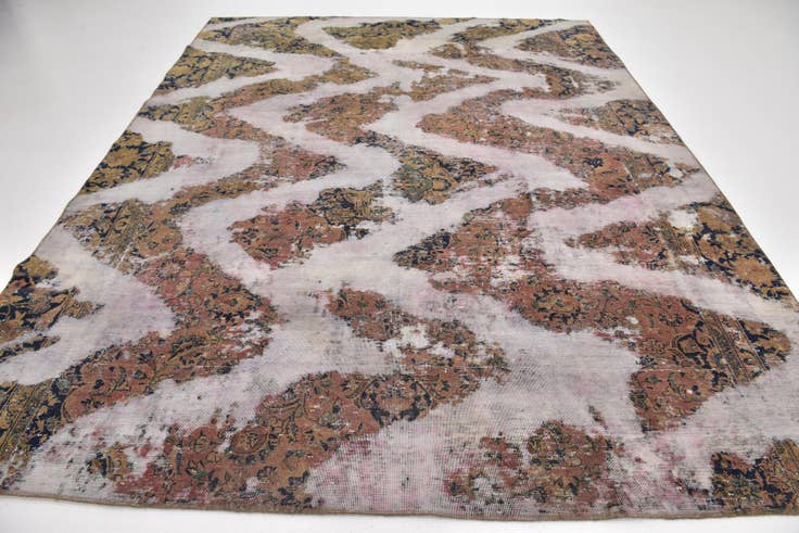 Detail image of 8' 10 x 11' 4 Hand Knotted Ultra Vintage Persian Wool Rug