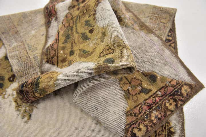 2' 4 x 5' Hand Knotted Ultra Vintage Persian Wool Rug