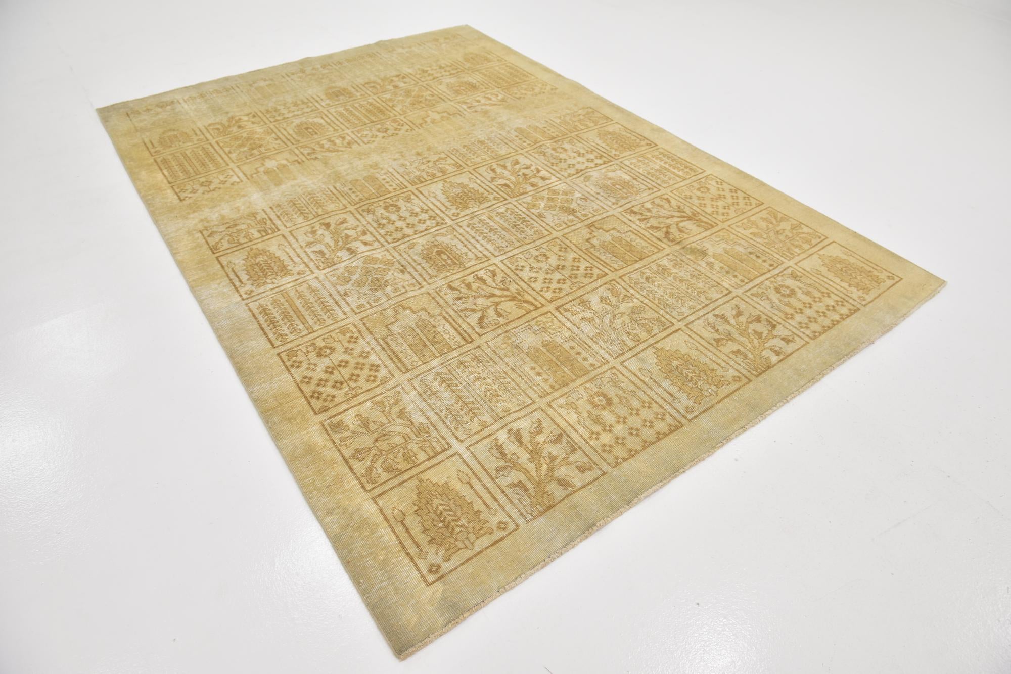 6' 4 x 9' Hand Knotted Ultra Vintage Persian Wool Rug