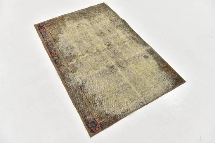 Detail image of 3' x 4' 8 Hand Knotted Ultra Vintage Persian Wool Rug