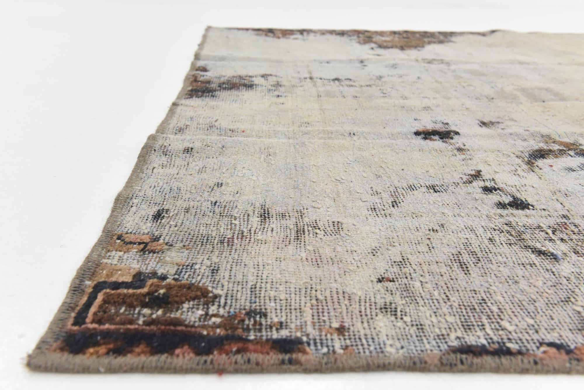 4' 10 x 6' 2 Hand Knotted Ultra Vintage Persian Wool Rug