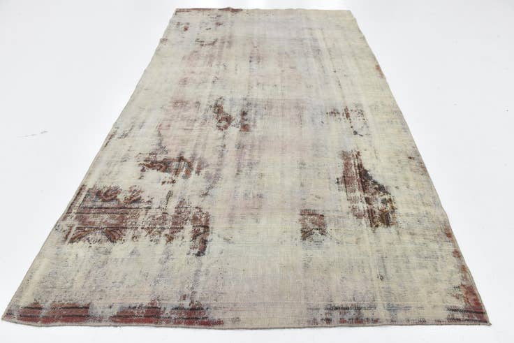 Detail image of 6' x 10' 10 Hand Knotted Ultra Vintage Persian Wool Rug