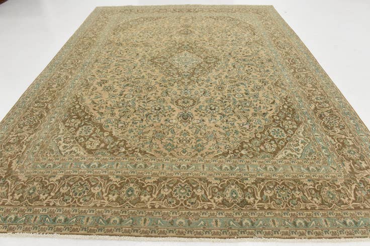 Detail image of 9' 5 x 12' 4 Hand Knotted Ultra Vintage Persian Wool Rug