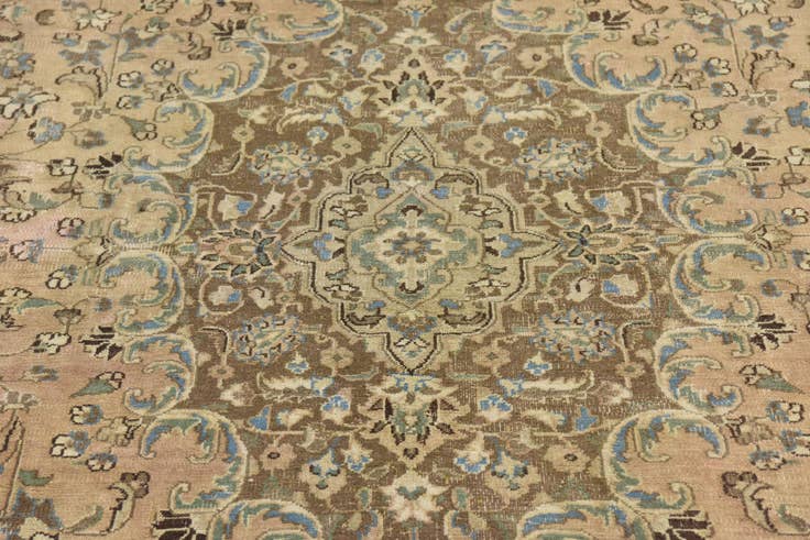 Detail image of 9' 5 x 12' 1 Hand Knotted Ultra Vintage Persian Wool Rug