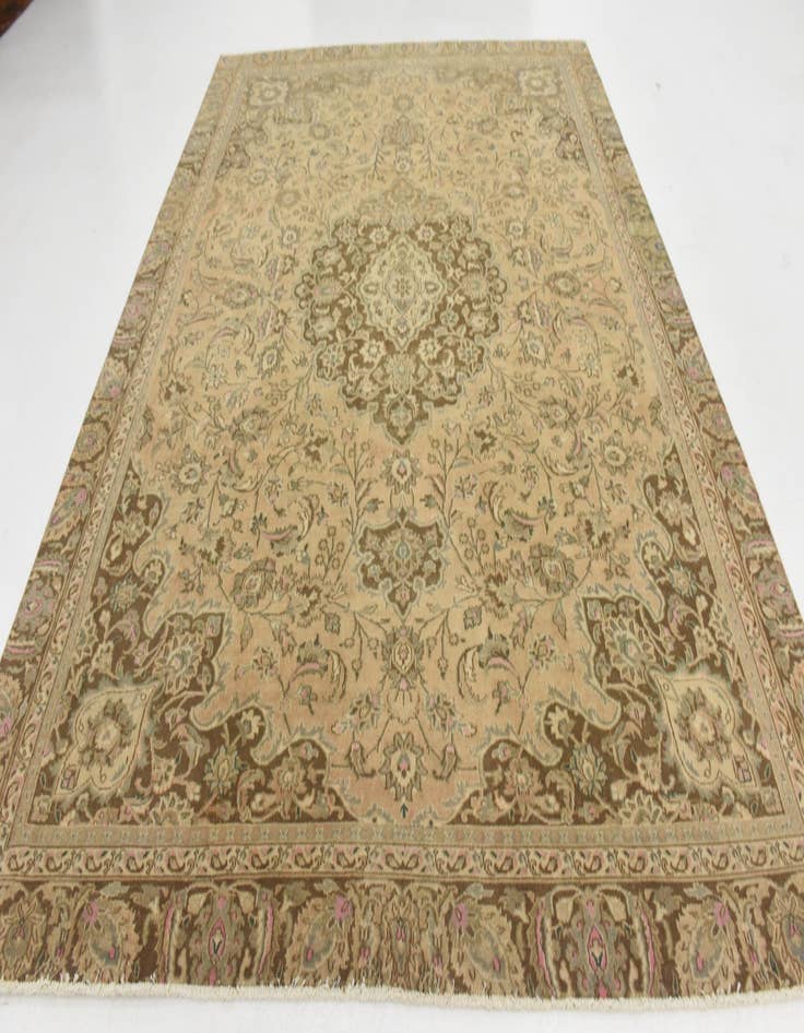 Detail image of 8' 6 x 11' 4  Hand Knotted Ultra Vintage Persian Wool Rug