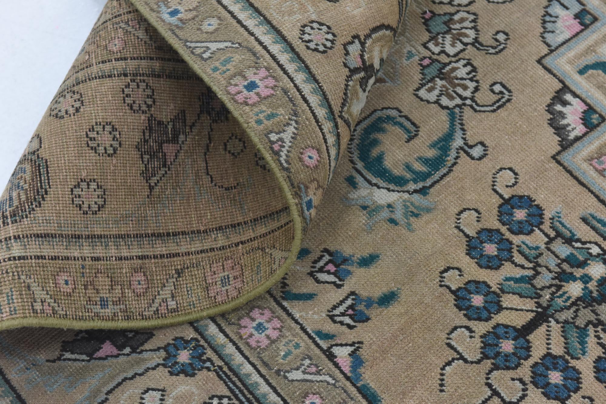9' 8 x 12' 3 Hand Knotted Ultra Vintage Persian Wool Rug