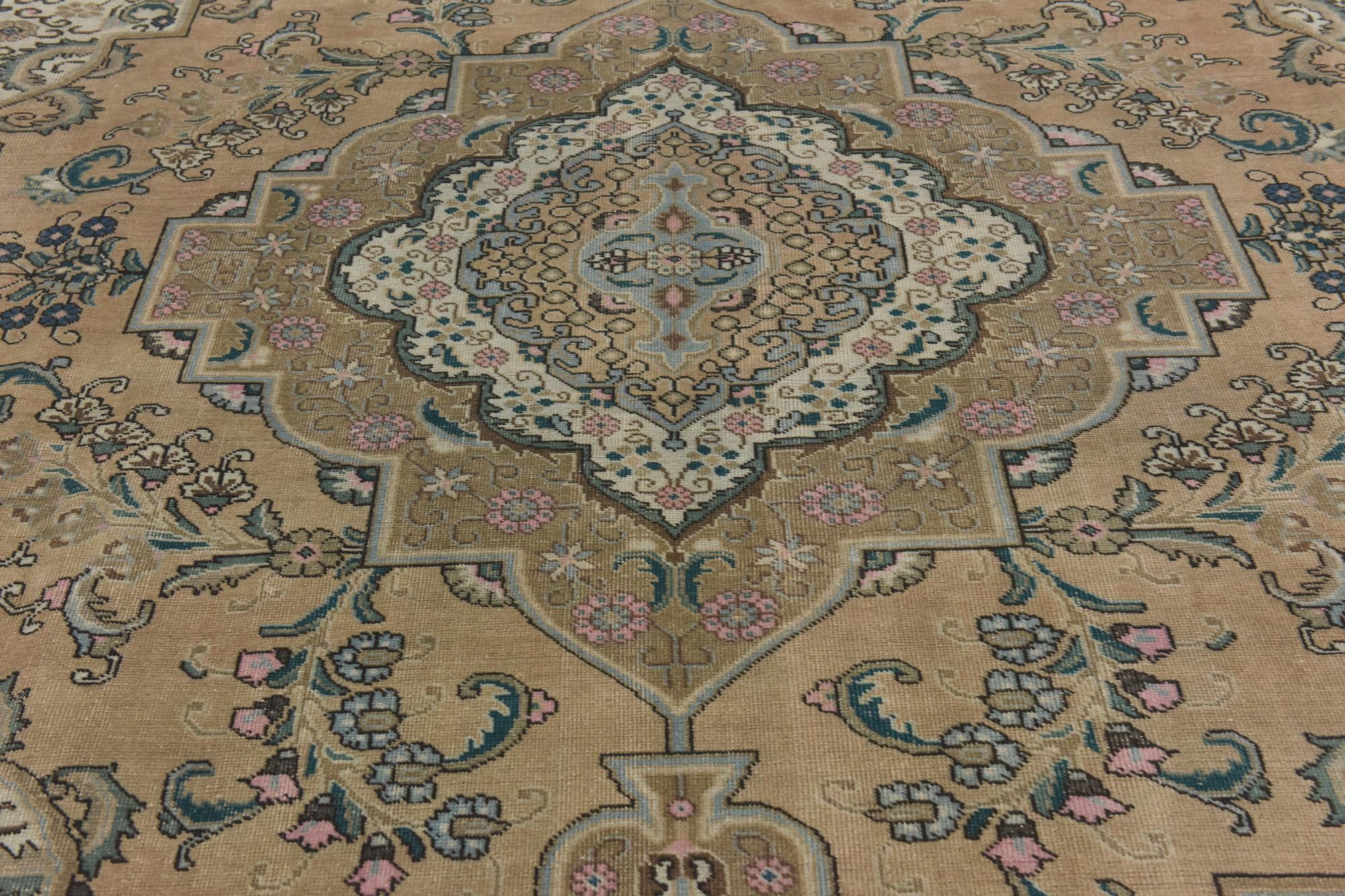 9' 8 x 12' 3 Hand Knotted Ultra Vintage Persian Wool Rug