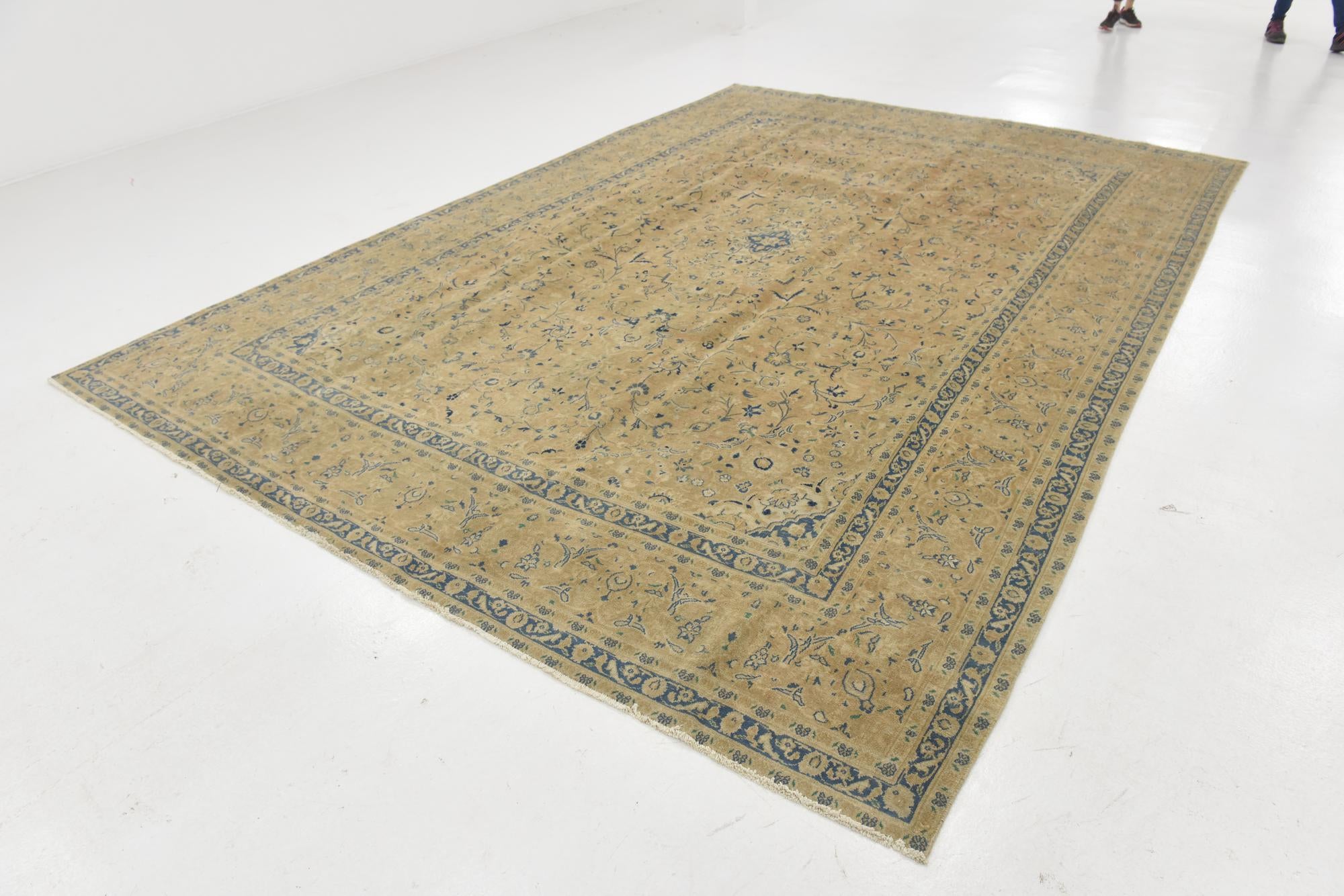 9' x 13' Hand Knotted Ultra Vintage Persian Wool Rug