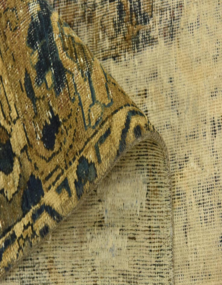 Detail image of 6' 9 x 9'  Hand Knotted Ultra Vintage Persian Wool Rug