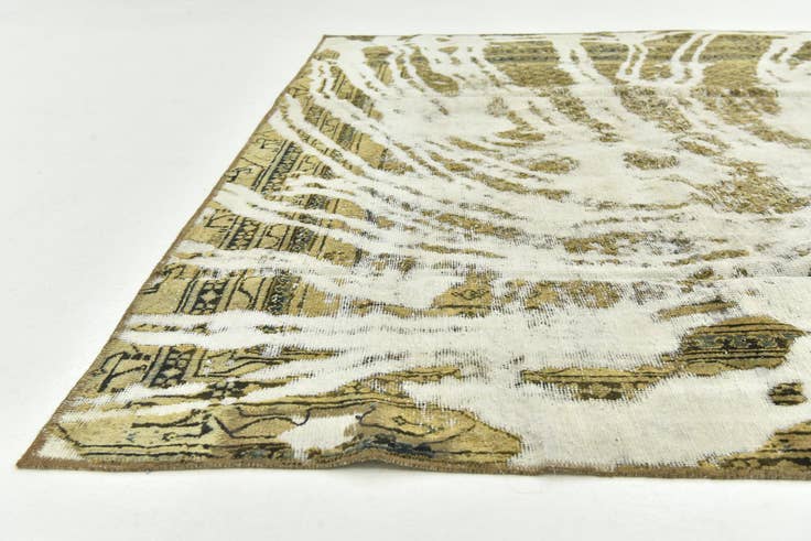 Detail image of 7' x 10' 4 Hand Knotted Ultra Vintage Persian Wool Rug