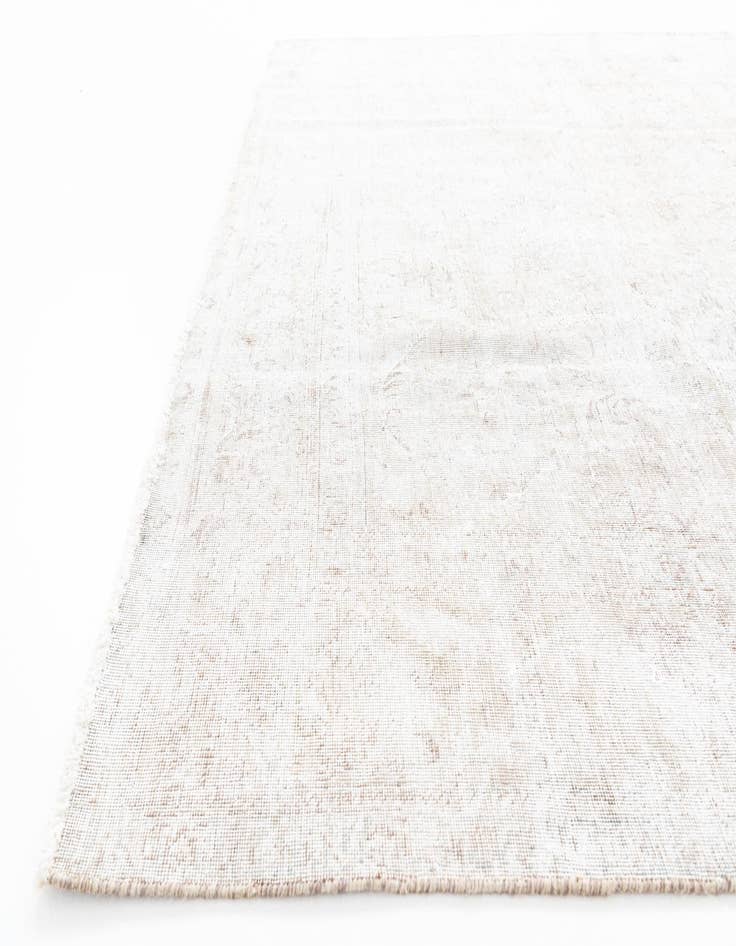 Detail image of 7' 9 x 11'  Hand Knotted Ultra Vintage Persian Wool Rug