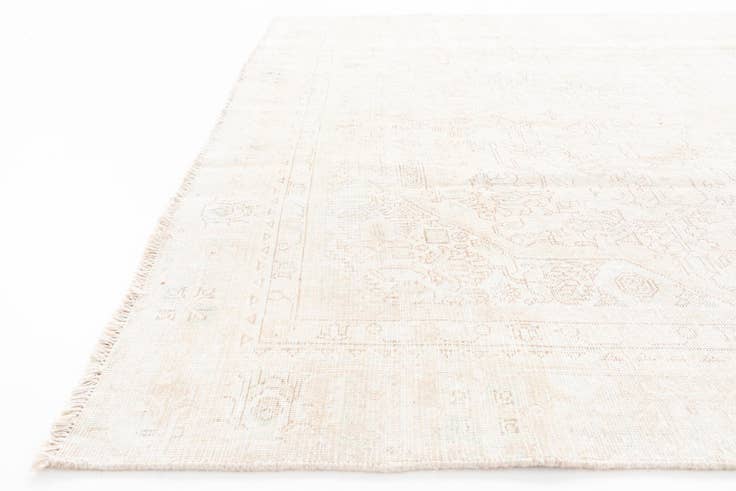 Detail image of 7' x 9' 9 Hand Knotted Ultra Vintage Persian Wool Rug