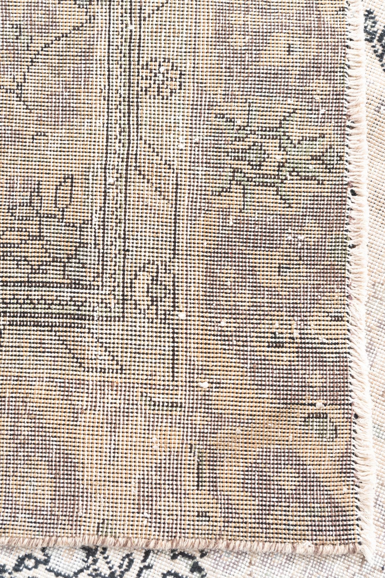 6' x 9' 5 Hand Knotted Ultra Vintage Persian Wool Rug