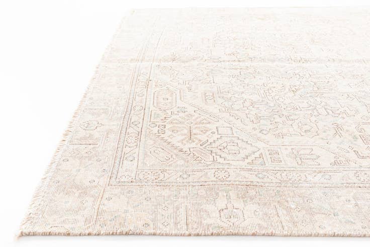 Detail image of 6' x 9' Hand Knotted Ultra Vintage Persian Wool Rug