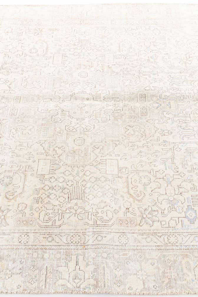 6' x 9' Hand Knotted Ultra Vintage Persian Wool Rug