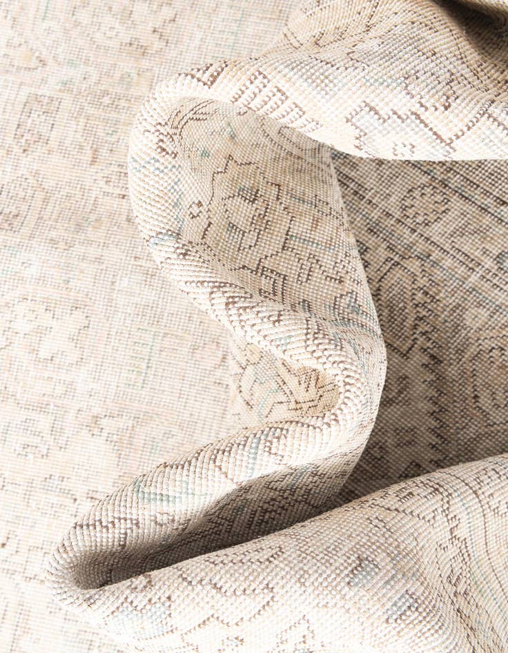 Detail image of 6' x 9'  Hand Knotted Ultra Vintage Persian Wool Rug